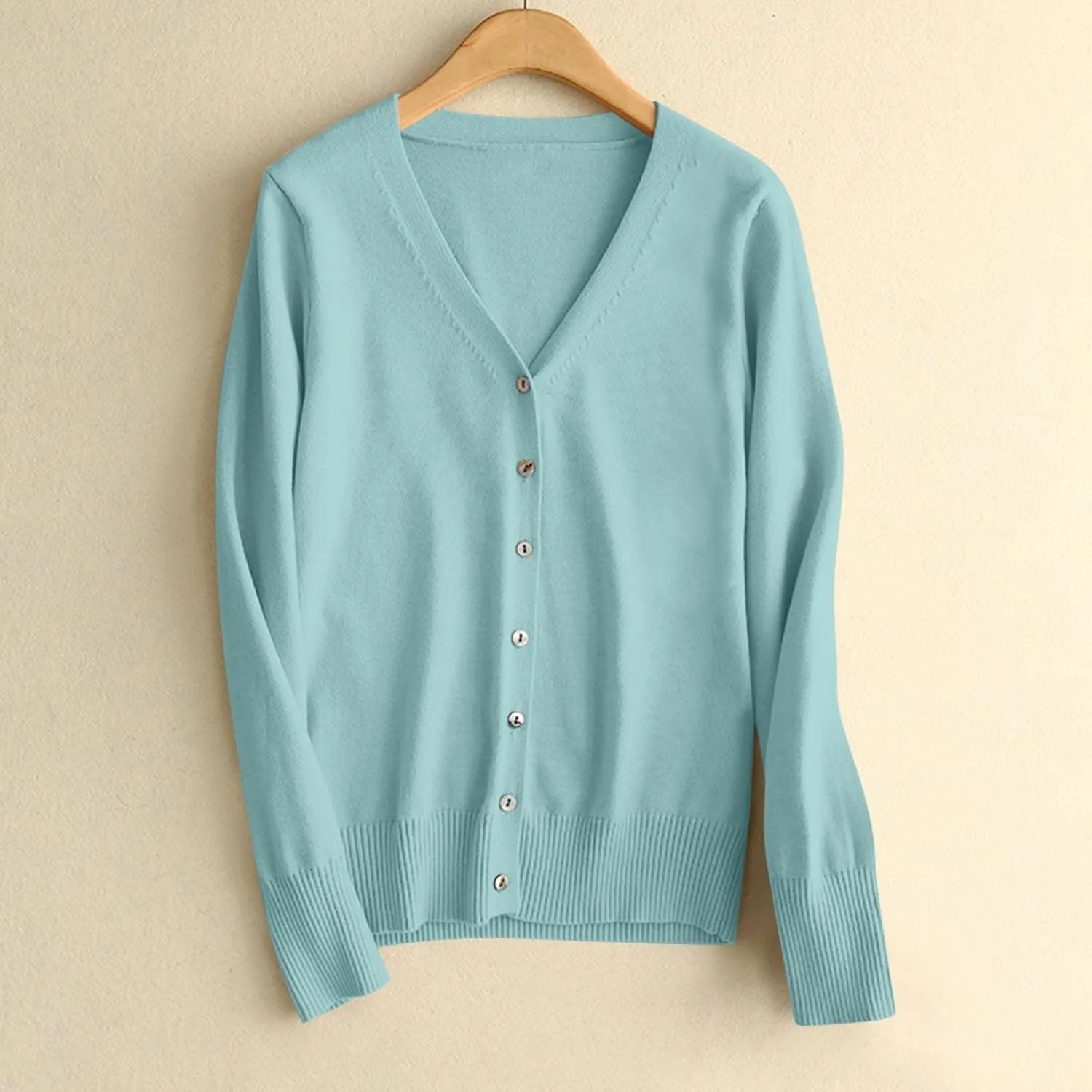 Lightweight Cardigan Sweaters for Women Fall Fashion 2024 Long Sleeve Open Front v Neck Button Down Cardigan Jackets