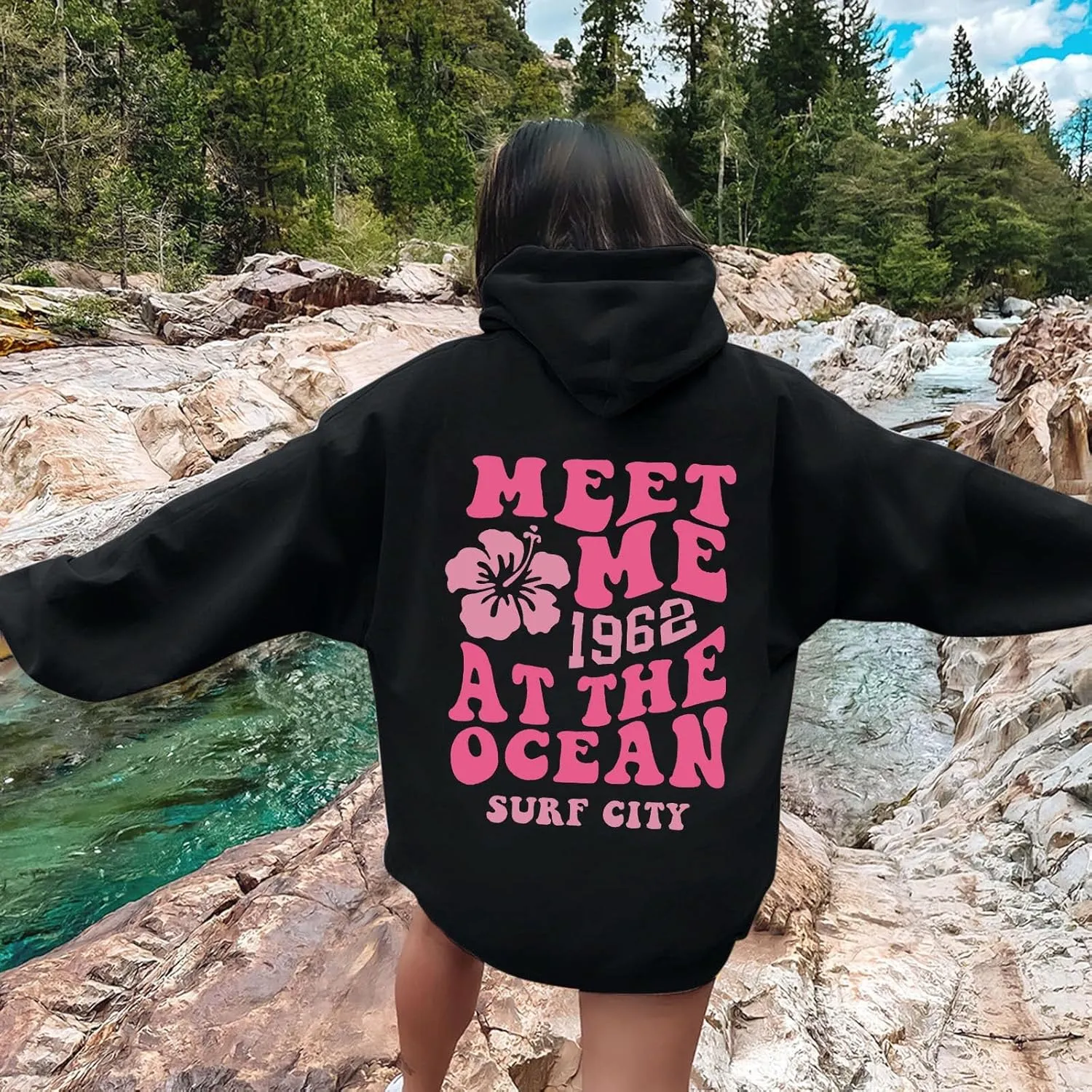 Pink Graphic Hoodies for Women Teen Girls Oversized Cute Preppy Sweatshirts Casual Long Sleeve Pullover Tops with Pockets
