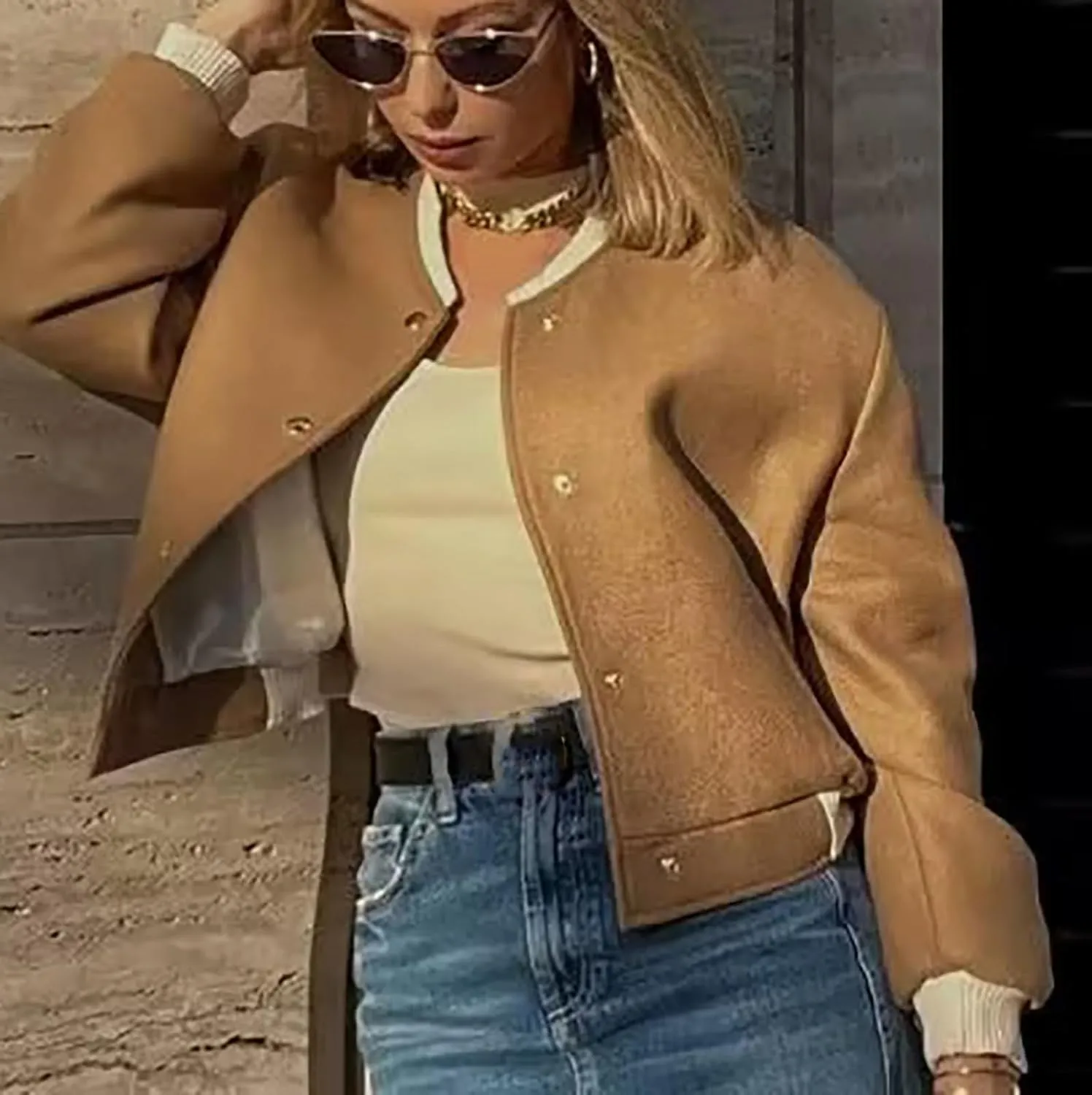 Uillui Womens Sherpa Lined Suede Leather Jacket Cropped Motorcycle Jacket Winter Teen Girls Trendy Fleece Crop Bomber Jacket