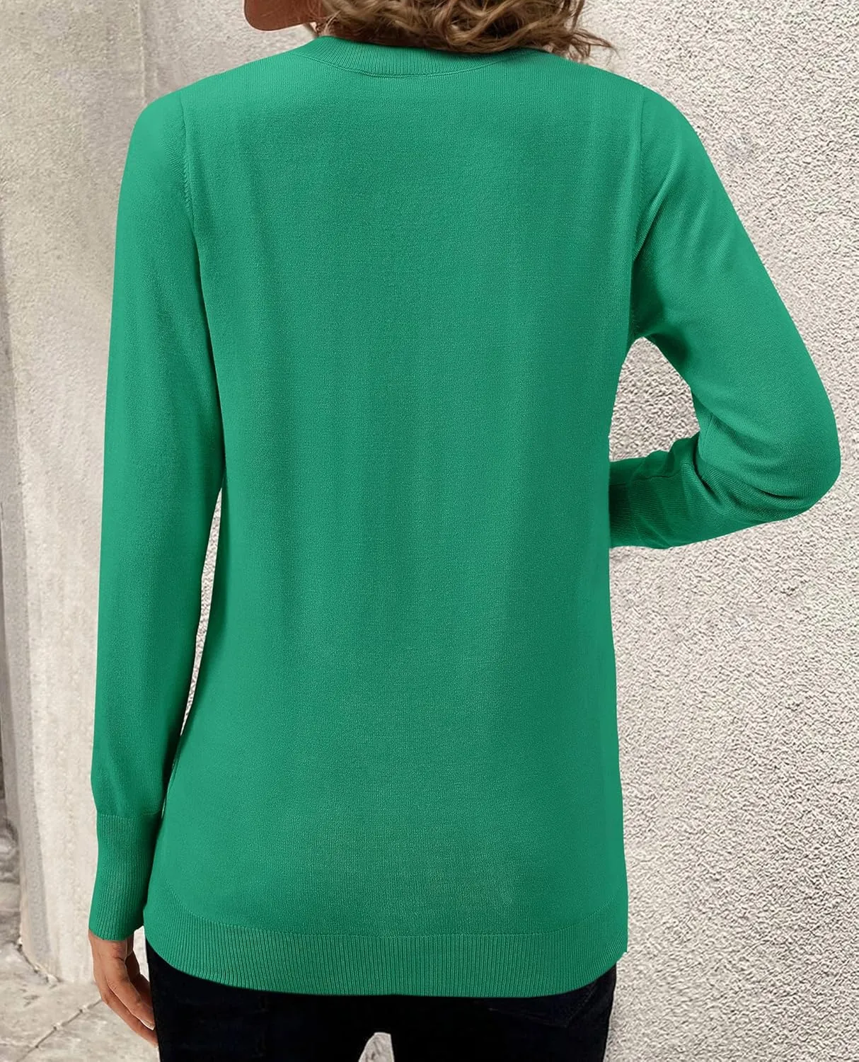 Women's Spring Sweaters 2025 Casual Thin Long Sleeve Pullover V Neck Lightweight Sweatshirts Cute Blouse Tops