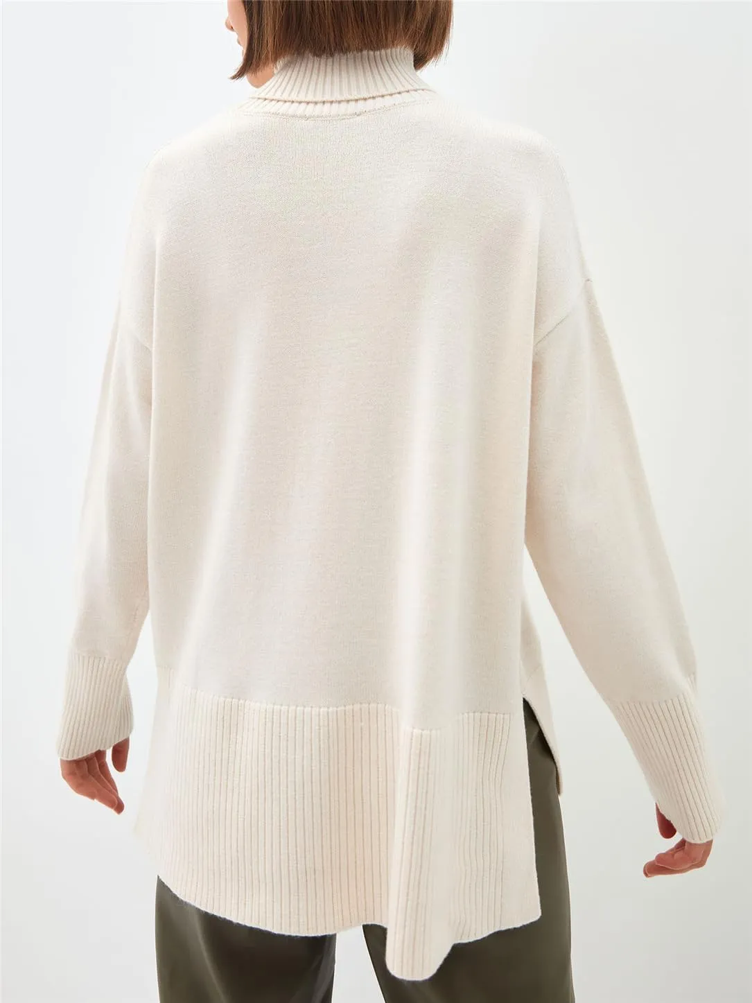 Women's Turtleneck Oversize Sweaters Soft Warm Knitted Sweaters Side Slit Loose Pullover